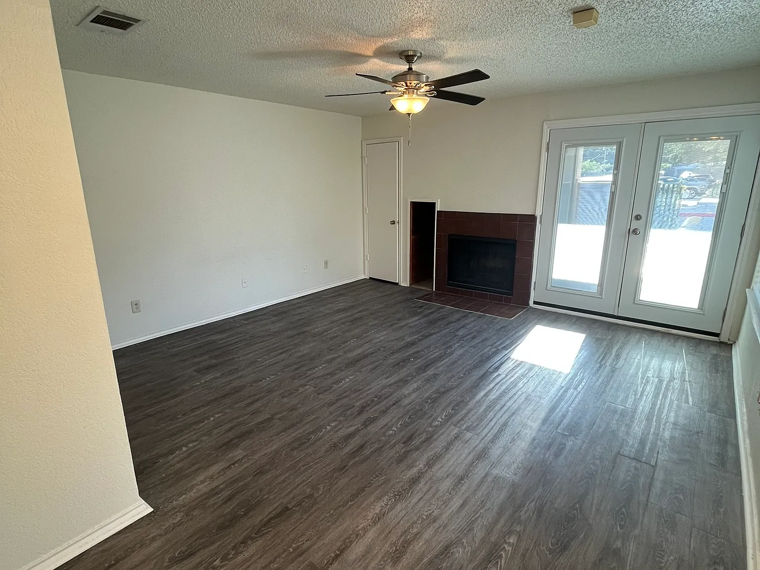 1 bed, 662 sqft, $1,095 — Photo 3