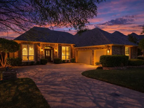 2715 Creek Crossing Dr, McKinney, TX 75072