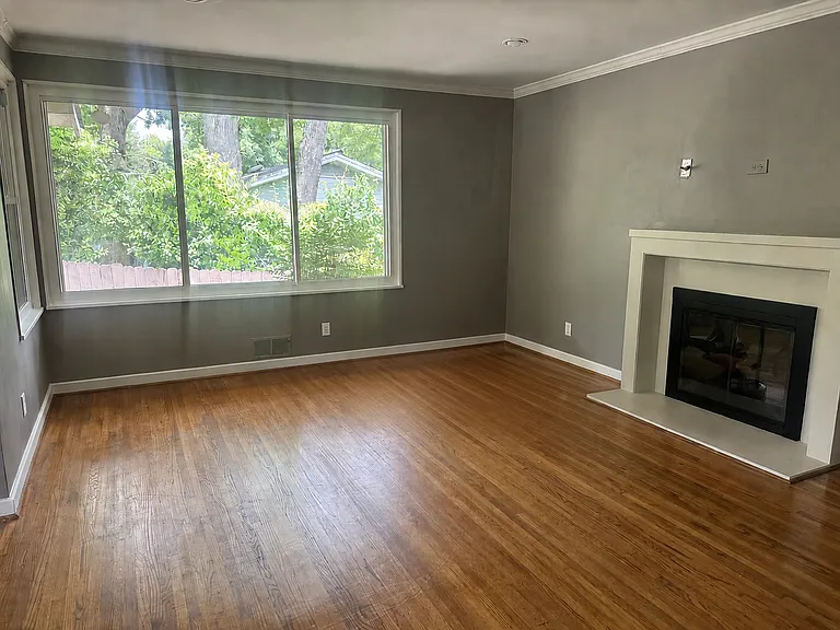 2109 Blue Ridge Blvd — Photo 11