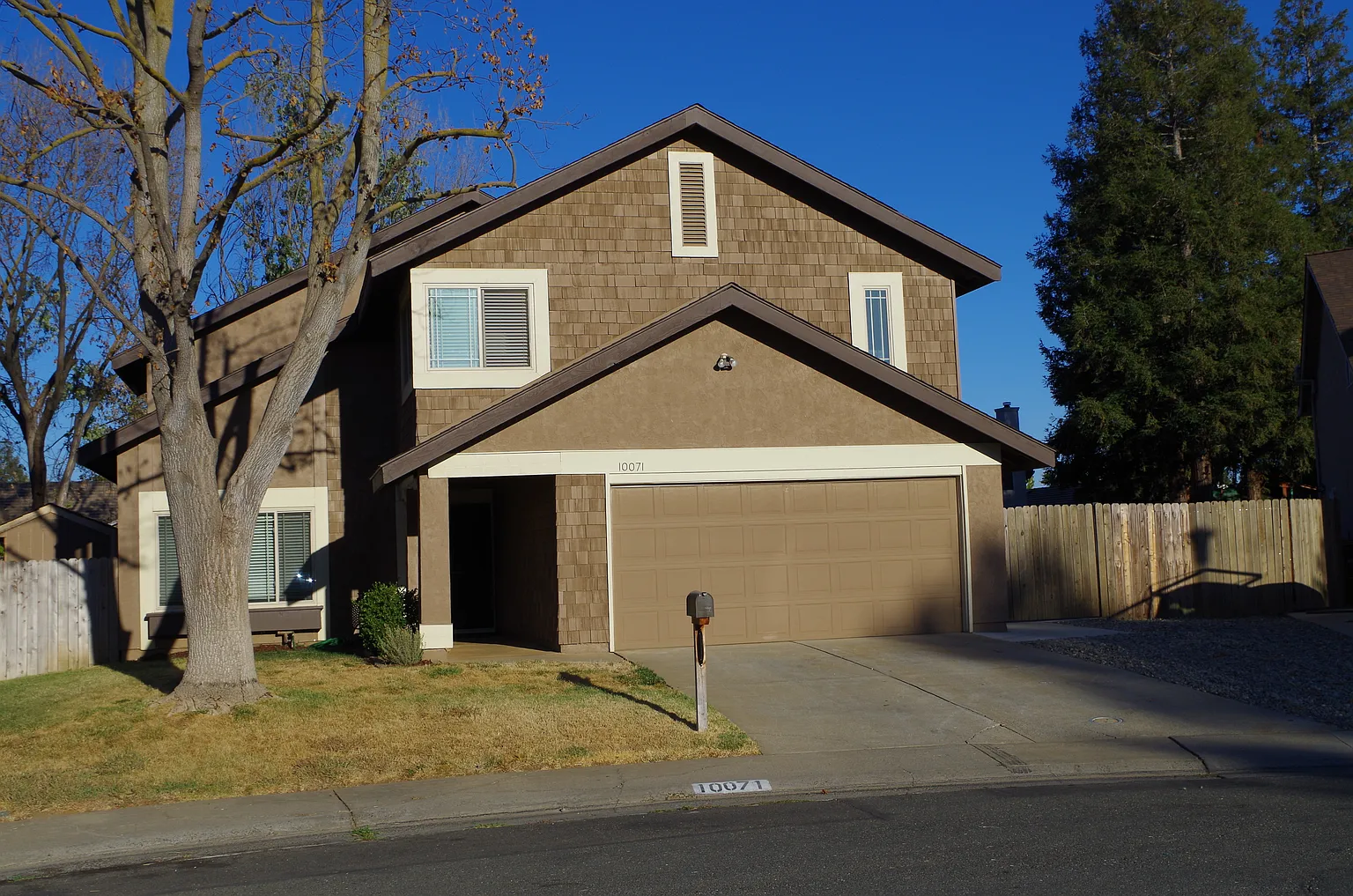 10071 Shady View Ct photo 1