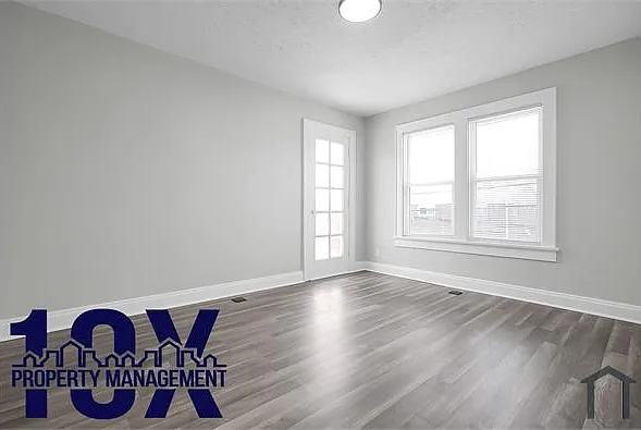 864 Fairwood Ave — Photo 17