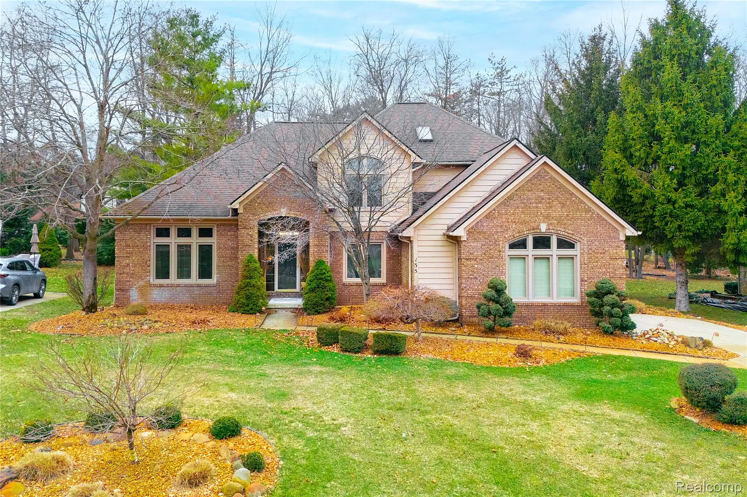 135 Great Pines Dr photo 1