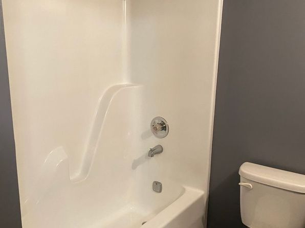 131 Marion Berry Pkwy #7