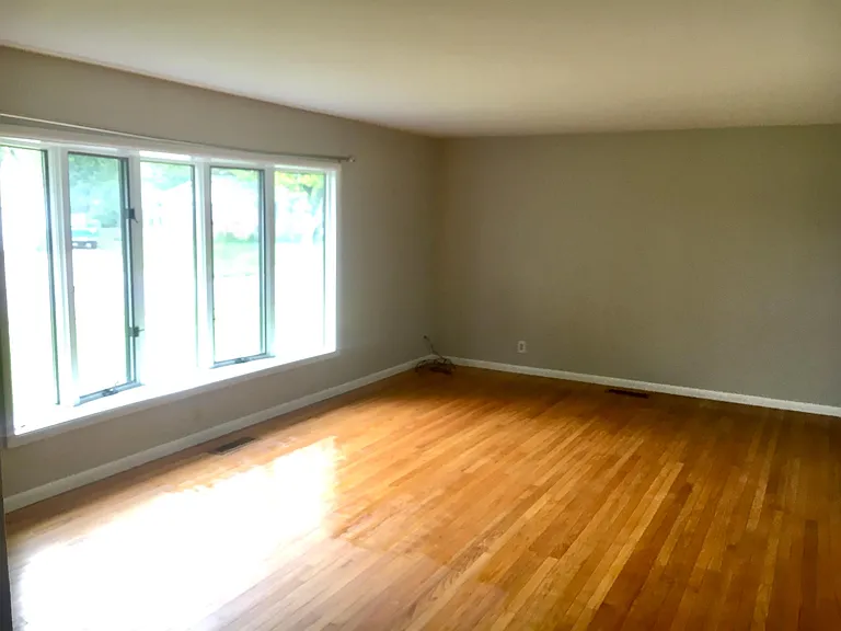 329 Hancook Rd — Photo 13
