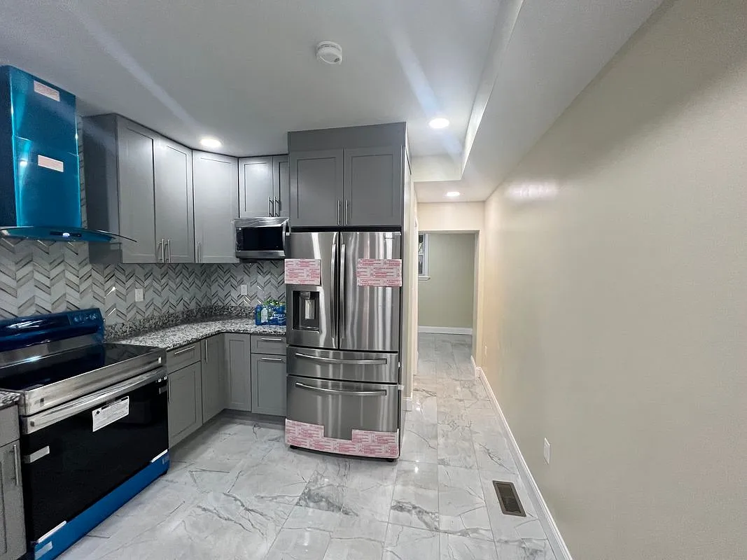 4 bed, 3.0 bath, 1767 sqft, $2,650 — Photo 3