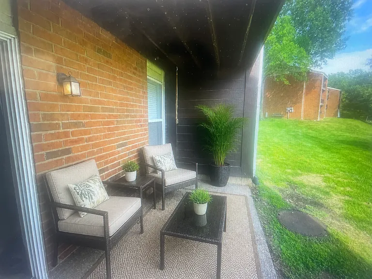 Covered Patio off Living Room