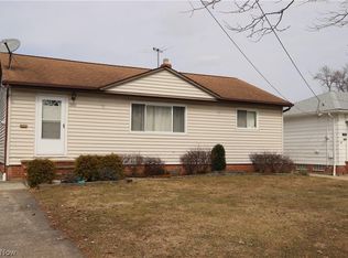 15901 Ramage Ave, Maple Heights, OH 44137