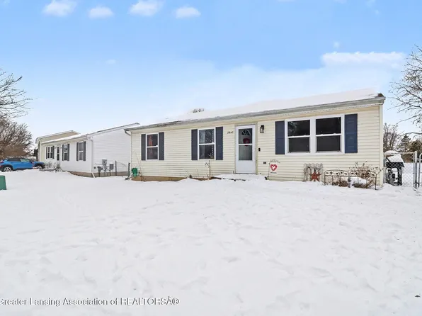 5840 Monticello Dr, Lansing, MI 48911