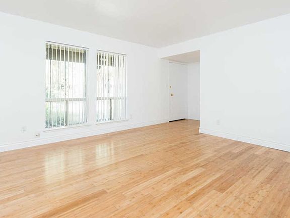 5th image of 350 S Argyle Ave APT 105