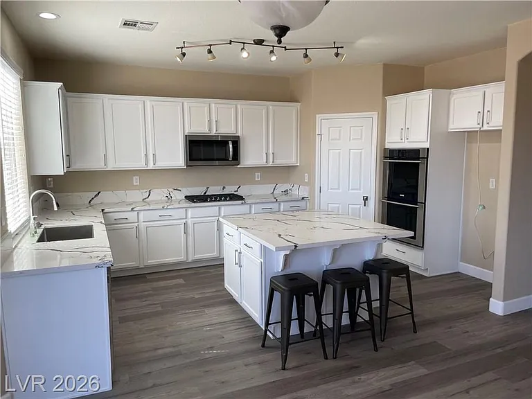164 Gannett Peak St — Photo 9