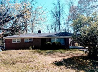 24 Hill And Dale Rd, Martinsville, VA 24112