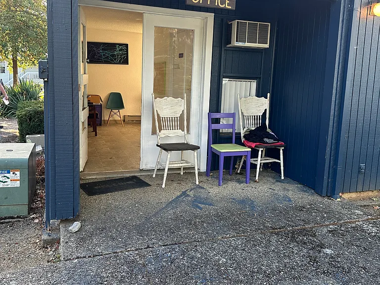 730 NE Johnson St #1 — Photo 6