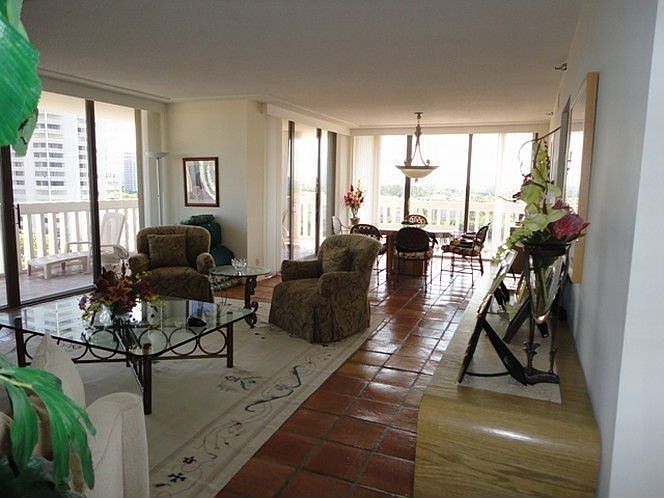 1st image of 19667 Turnberry Way APT 9D