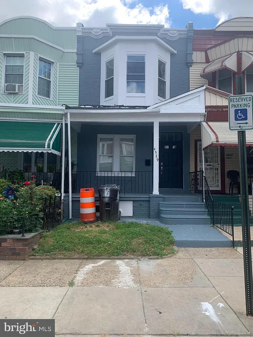 4529 N Smedley St photo 1