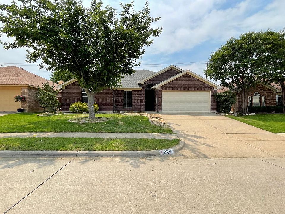 1st image of 8207 Mosstree Dr