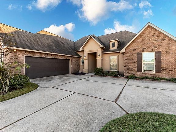 2nd image of 20188 Thornwood Dr