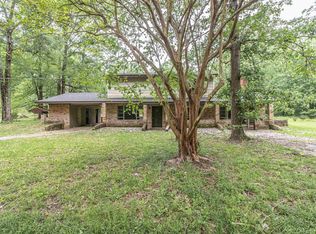 343 Cox Rd, Monroe, LA 71202