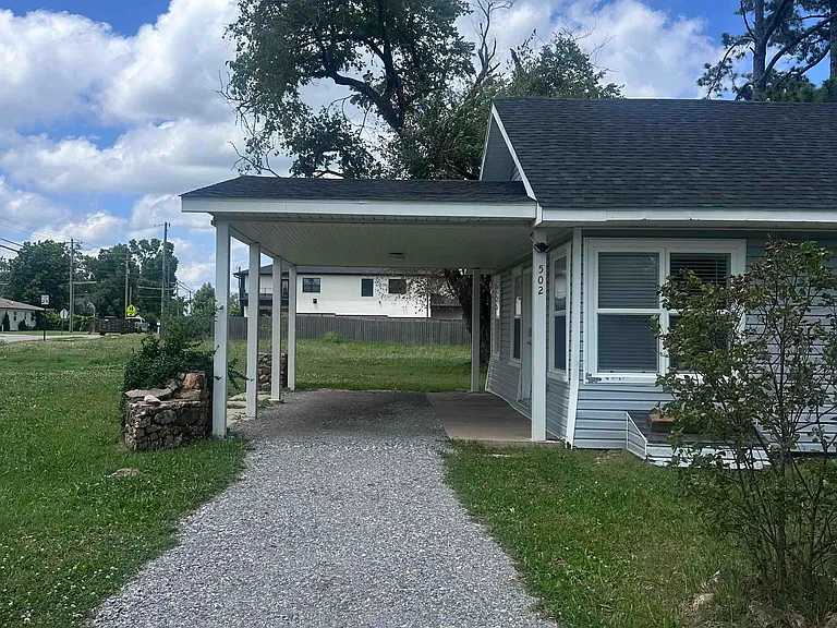 502 Bella Vista Rd — Photo 2