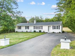 18 Grant Dr, Northford, CT 06472