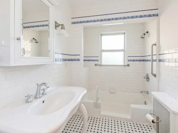 264 84th Street image 33 of 44