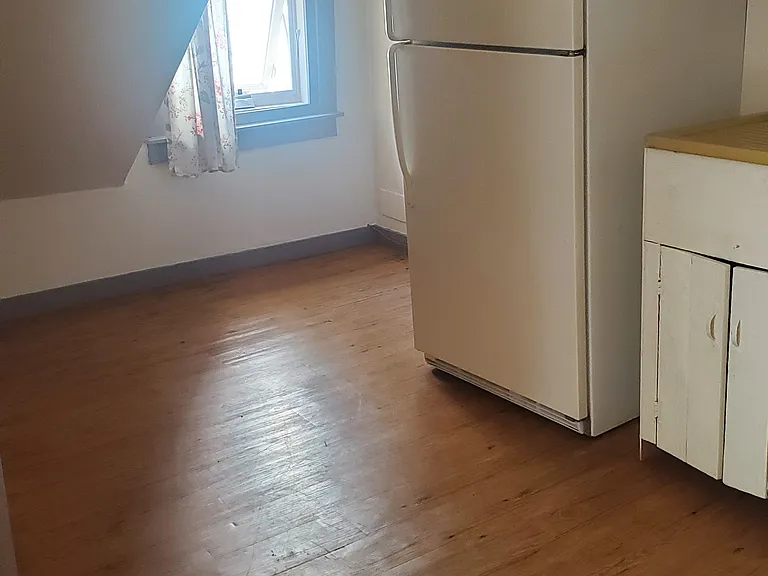 27 Williston St #2 — Photo 7