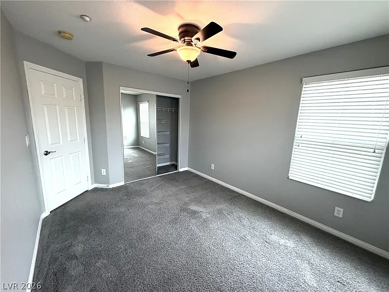 2021 Brush Stroke St — Photo 12