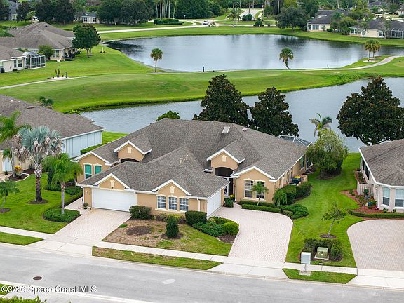 2nd image of 4592 Braywick Ct