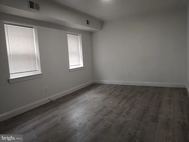 626 N 12th St #2 — Photo 29