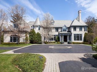 113 Woodley Rd, Winnetka, IL 60093