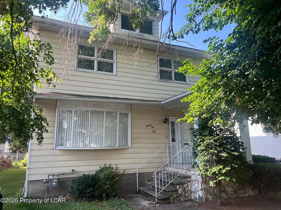 1st image of 92 2nd Ave