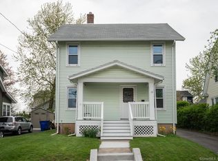 15 Troy St, West Hartford, CT 06119