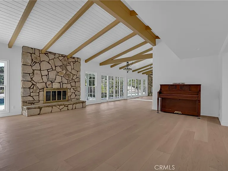 22740 Liberty Bell Rd — Photo 24
