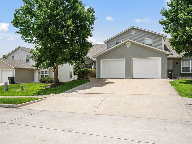 3517 Prescott Dr — Photo 2