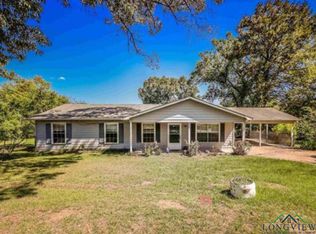 1710 S Oak St, White Oak, TX 75693