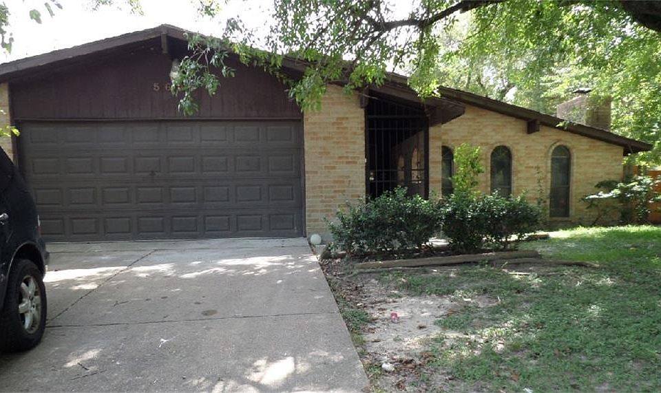 2nd image of 5645 Windsor Forest Dr