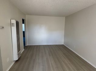 1134 E Avenue Q APT 4, Palmdale, CA 93550