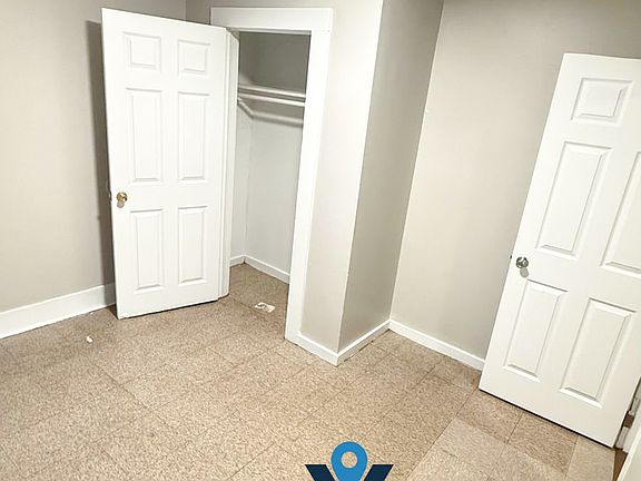 5th image of 529 Union St APT 3R