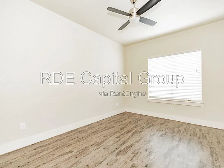 3221 Elihu St #309 — Photo 3