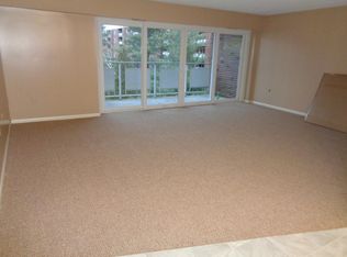 39 Waterhouse Rd, Belmont, MA 02478