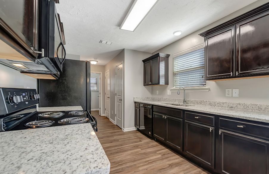 1st image of 5717 Sonoma Trce