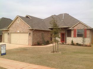 929 NW 186th St, Edmond, OK 73012