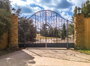 8860 Stockton Rd, Moorpark, CA 93021