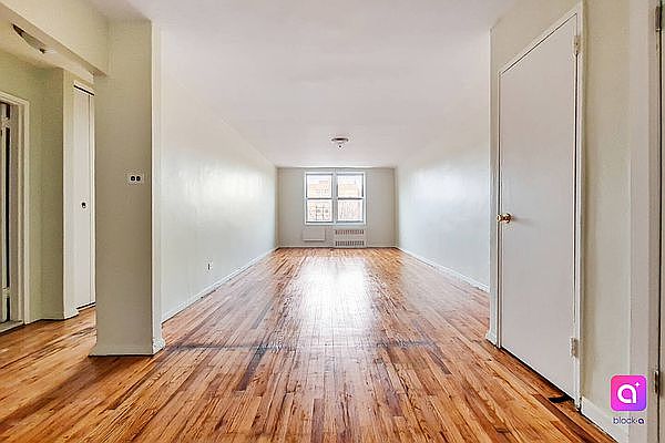 1st image of 89-23 171st St #5H