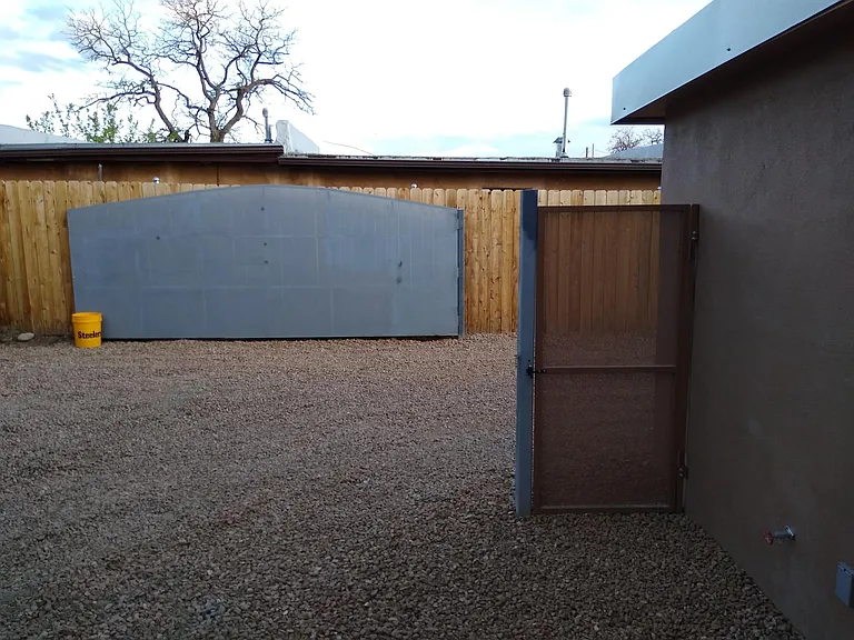 717 Baca St #C — Photo 27