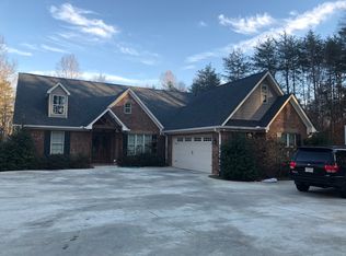 3705 Lakeland Rd, Gainesville, GA 30506