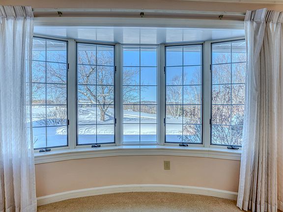 3rd image of 477 Sunset Hill Road