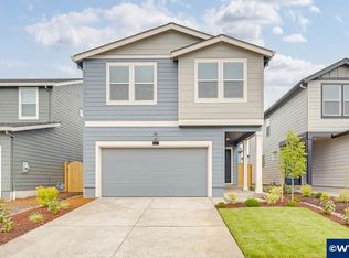 372 Greencrest St NE, Salem, OR 97301