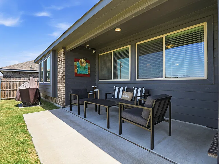 1032 Fairfax Dr — Photo 19