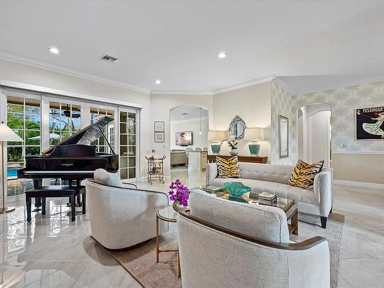 4241 Wellington Shores Dr — Photo 9
