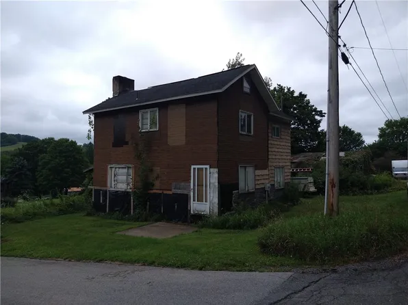 112 Clinton St, Rossiter, PA 15772